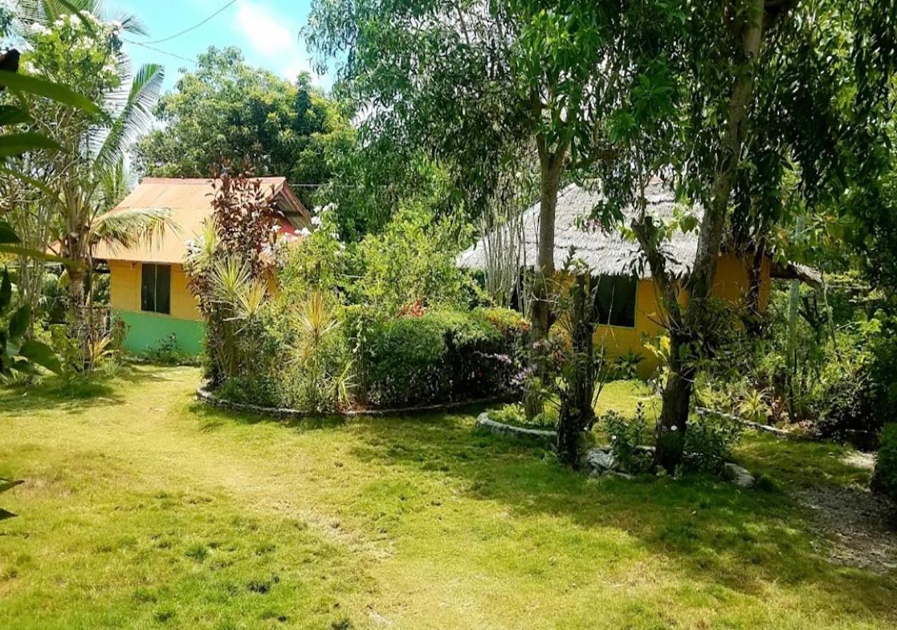 La Villa Alta Siquijor Exteriör bild