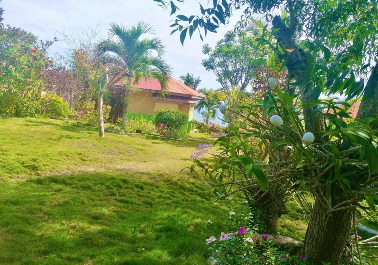 La Villa Alta Siquijor Exteriör bild